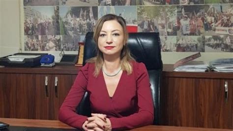 B­u­r­s­a­’­d­a­ ­5­0­ ­ö­ğ­r­e­t­m­e­n­ ­k­o­r­o­n­a­y­a­ ­y­a­k­a­l­a­n­d­ı­
